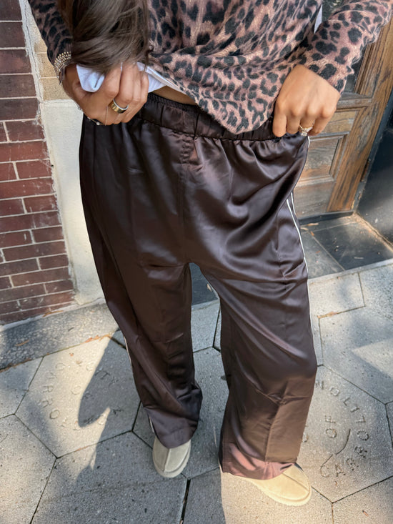 Bless Your Heart Pants - Brown